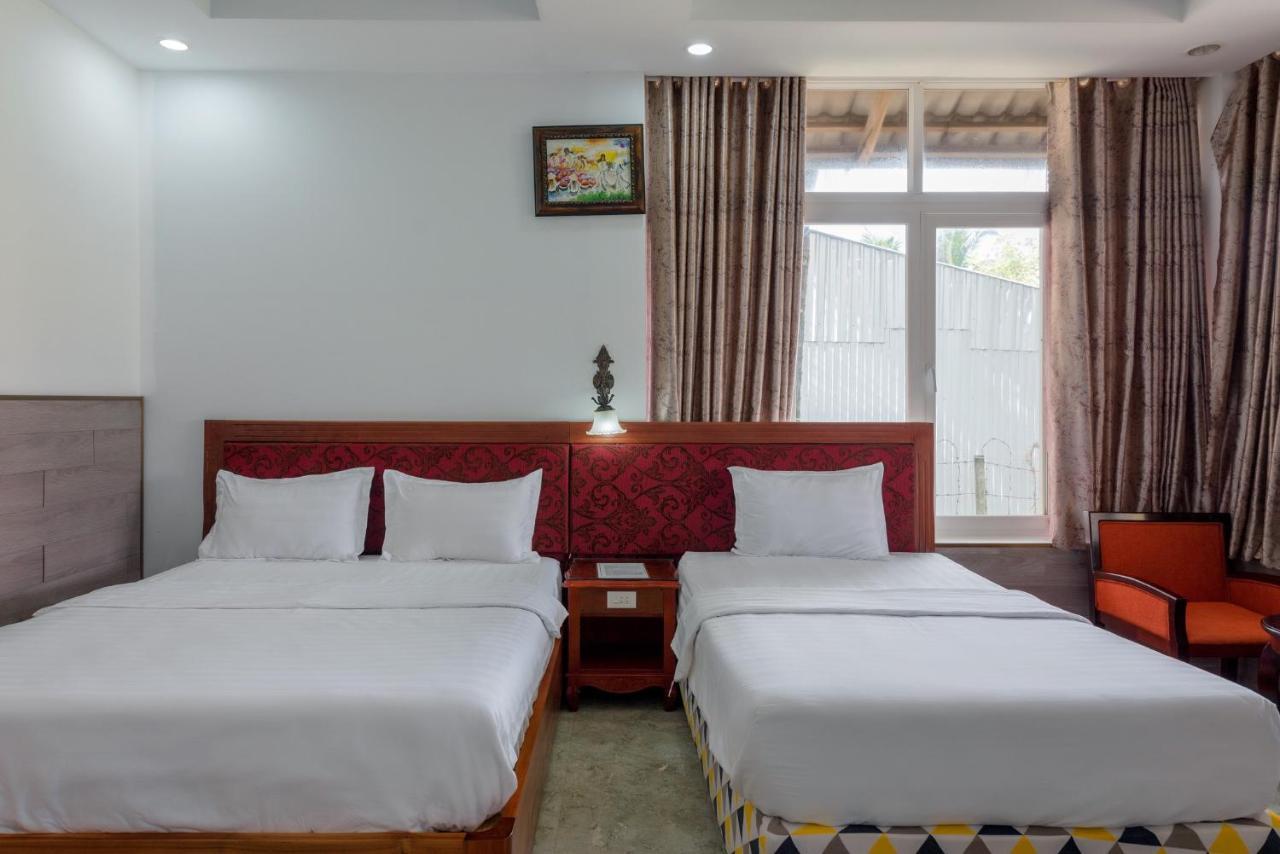 Coastal Village Beach Resort 두옹 동 외부 사진