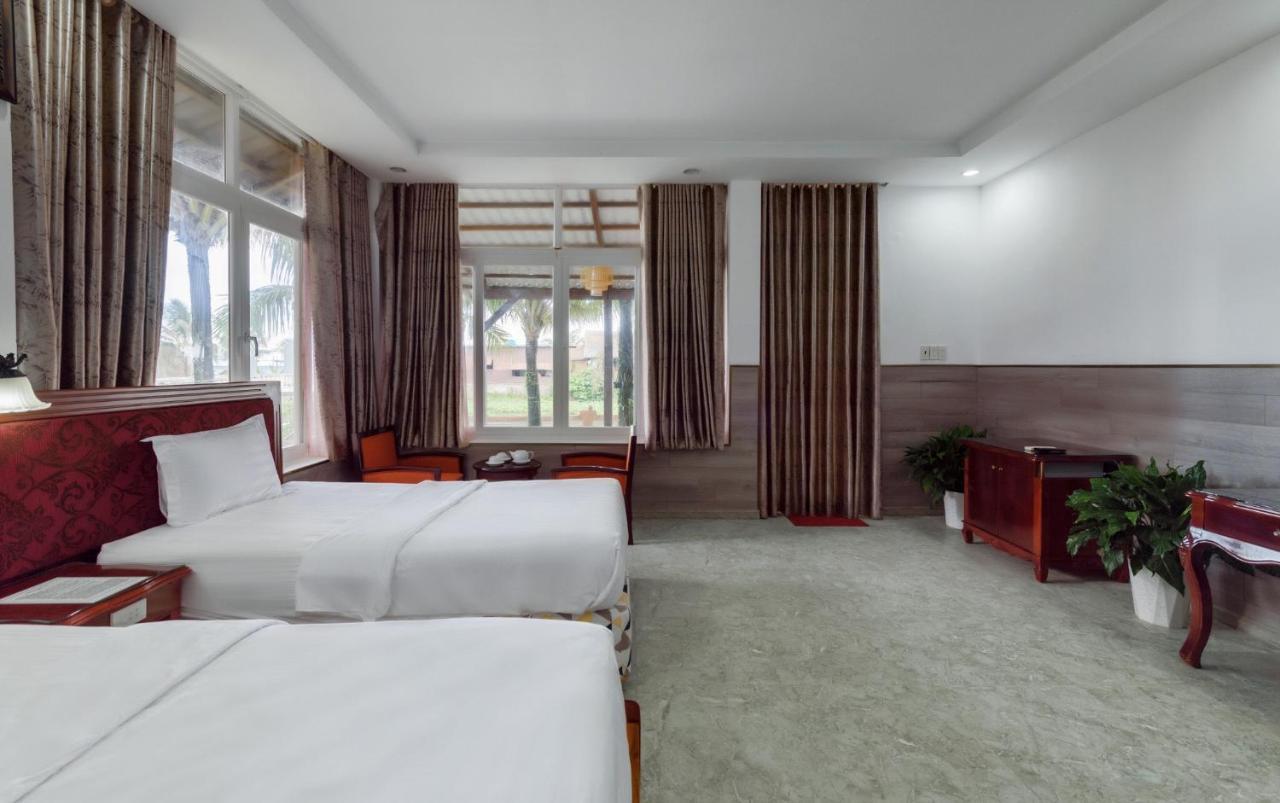 Coastal Village Beach Resort 두옹 동 외부 사진