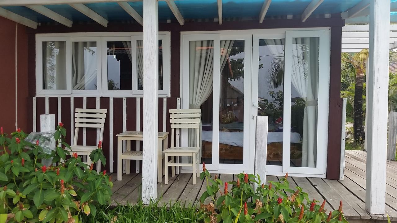 Coastal Village Beach Resort 두옹 동 외부 사진